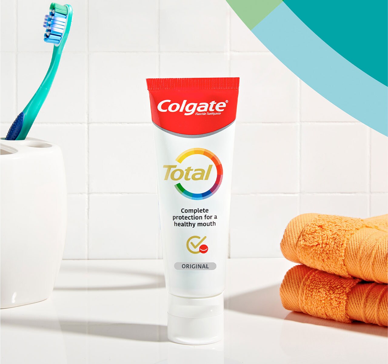 Putze deine Zähne mindestens zweimal am Tag oder nach Anweisung deiner Zahnärzt:in oder Dentalhygieniker:in.